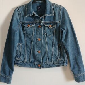 GAP women's denim jacket size M